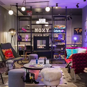 Moxy Old Town *** بوخارست