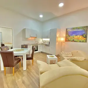  Apartament Steiner Residences Augarten Austria