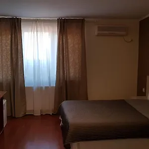 Hotel Mic, Bucharest